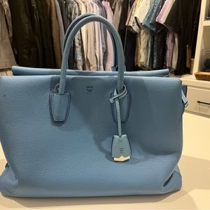 Large MCM MILLA Tote Grained Calfskin
